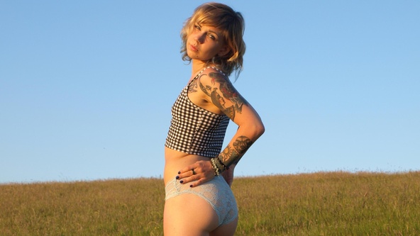 Suicide Girls Hopeful Set with dizzy_noise  Siterip