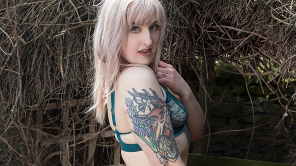 Suicide Girls Hopeful Set with lupin  Siterip