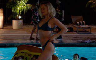 MrSkin Kelli Berglund Gives Her Bikini Bottoms a Tug in Animal Kingdom  WEB-DL Videoclip Siterip RIP